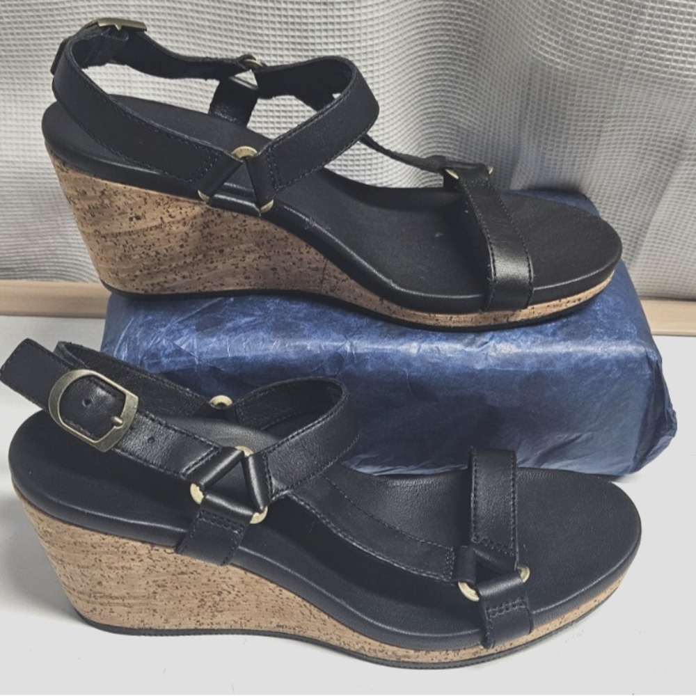 Teva Arrabelle Universal sandals black leather straps cork wedge heel womans US8